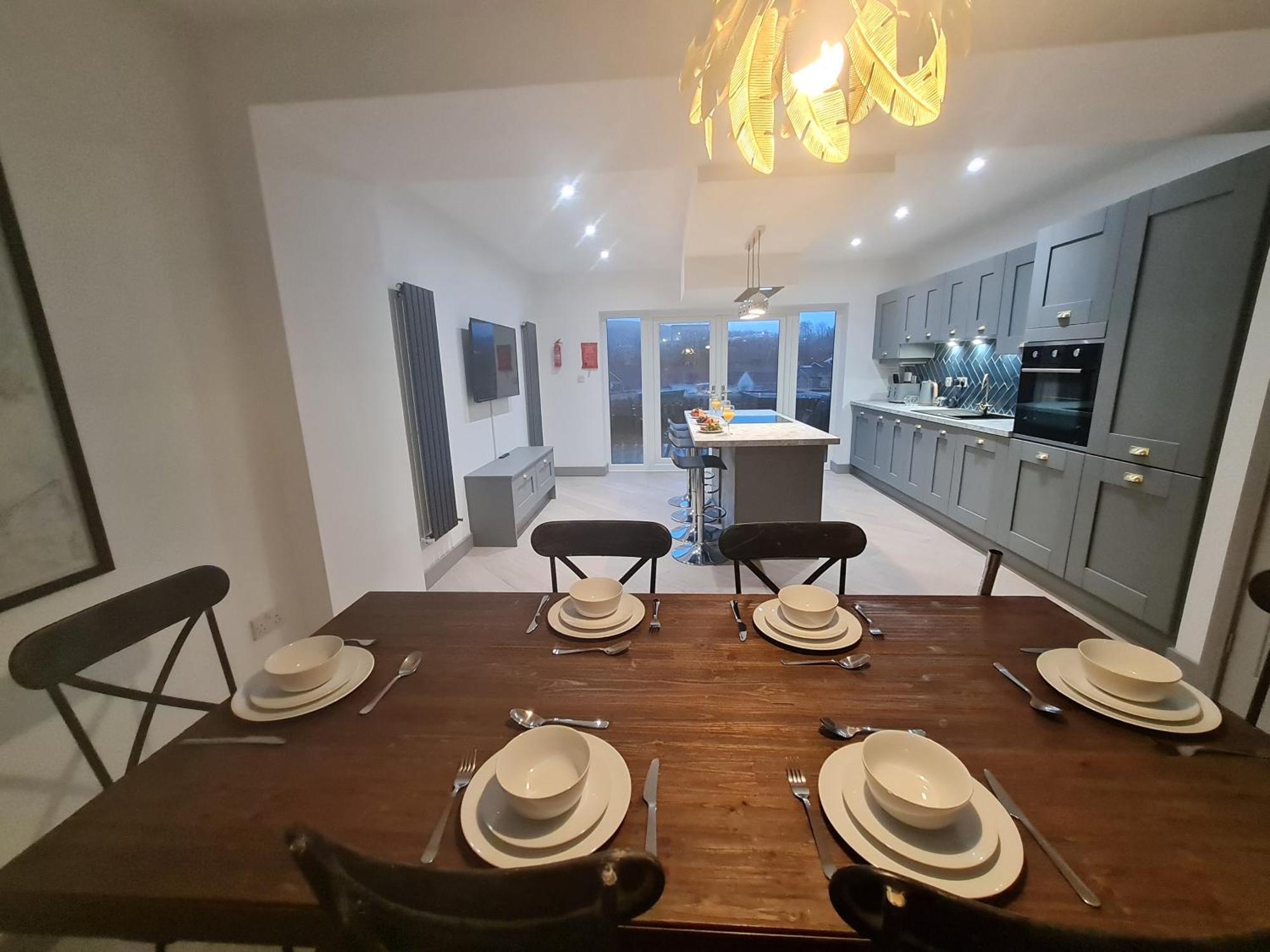 4 Bedroom Luxury House. Bike Park Wales. Secure Bike Store. Brecon Beacons Dowlais Exterior photo
